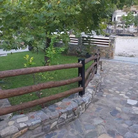 Dimitris - 4 Ormos Panagias