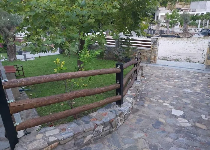 Dimitris - 4 奥马斯帕纳吉亚斯