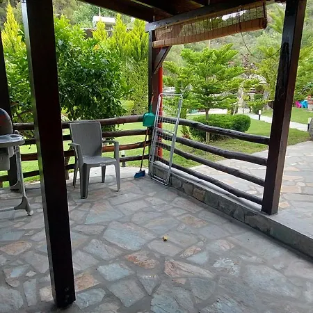 Dimitris - 4 오르모스 파나기아스